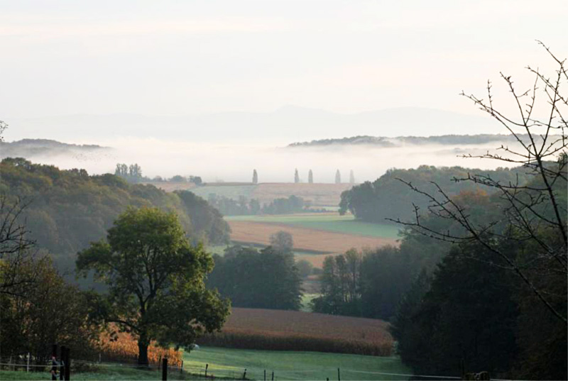 Photo de Guevenatten - brumes sur le vallon